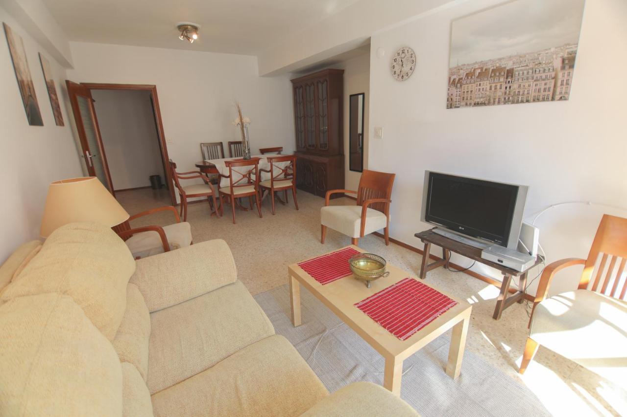 Rentalsevilla Luminoso Apartamento 3 Dormitorios المظهر الخارجي الصورة