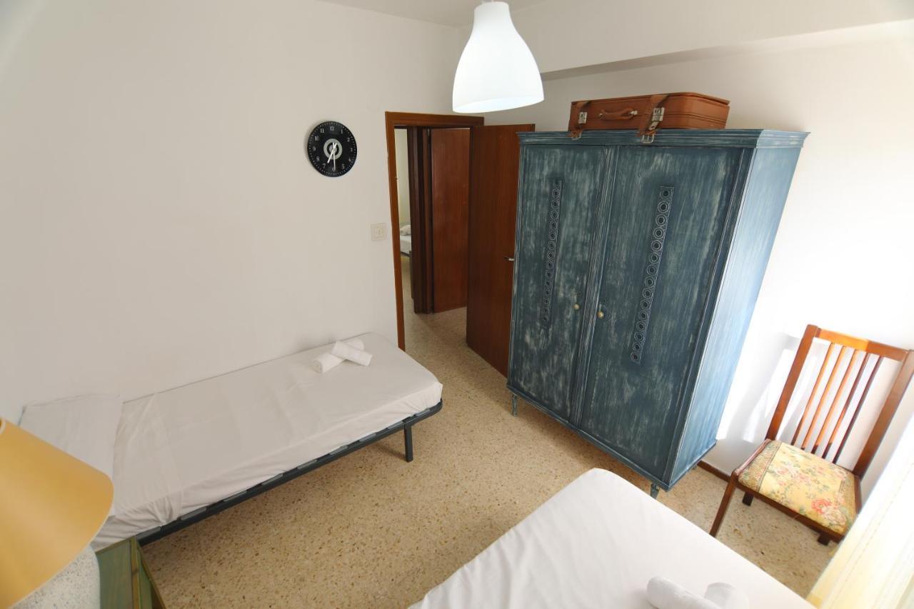 Rentalsevilla Luminoso Apartamento 3 Dormitorios المظهر الخارجي الصورة